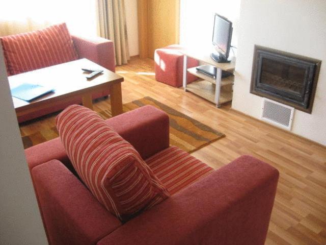 Aquilon Hotel & Thermal Pools Banya  Bilik gambar