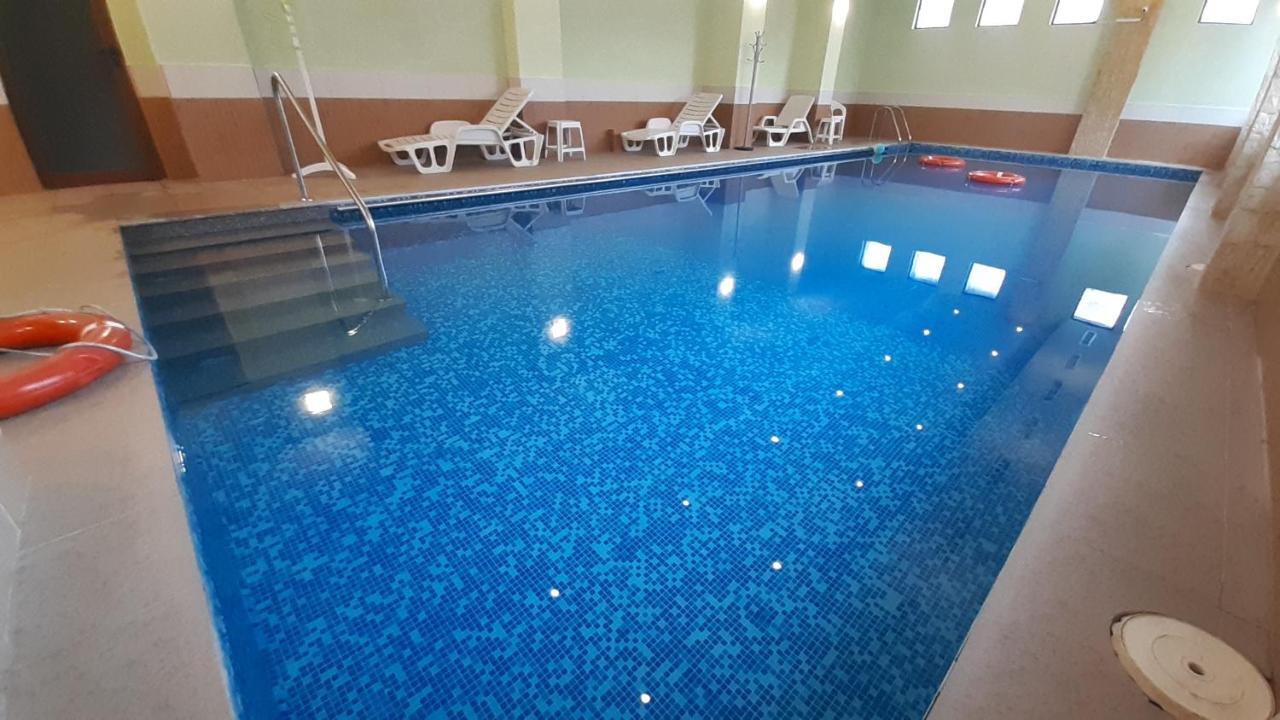 Aquilon Hotel & Thermal Pools Banya  Luaran gambar